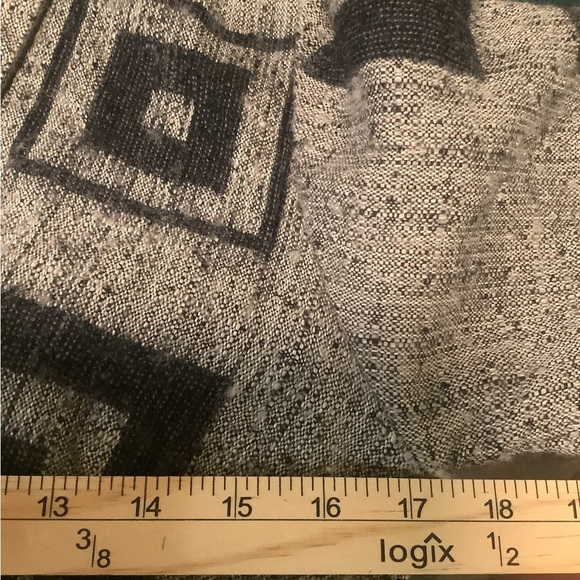 Lauren Moffatt women’s v- neck size 4 empire waist square patterned print top‎ - Picture 5 of 6